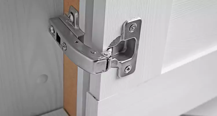 Shower Door Hinge Replacement in Milpitas, CA