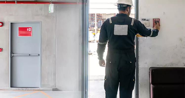 Emergency Fire Exit Door Repair in Milpitas, CA