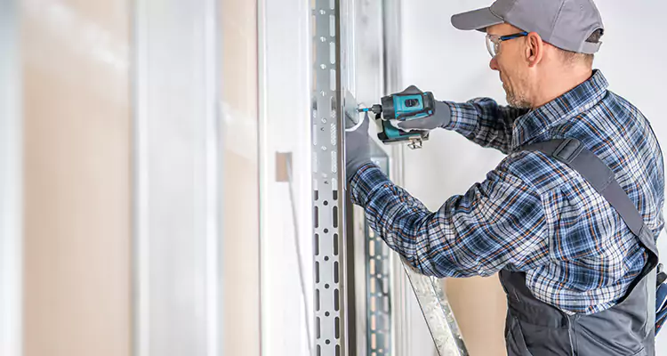 Sliding Door Latch Hardware Repair in Milpitas, CA