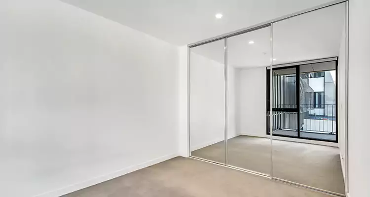 Why Homeowners Choose Us for Sliding Mirror Door Replacement in Milpitas, CA