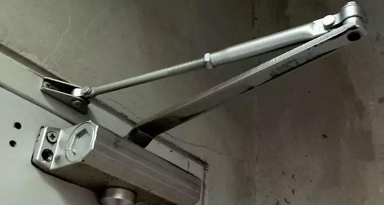 Door Closer Parallel Arm Installation in Milpitas, CA